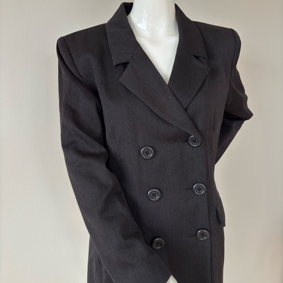 Yves Saint Laurent Variation Vintage Wool Blazer - Picture 11 of 16